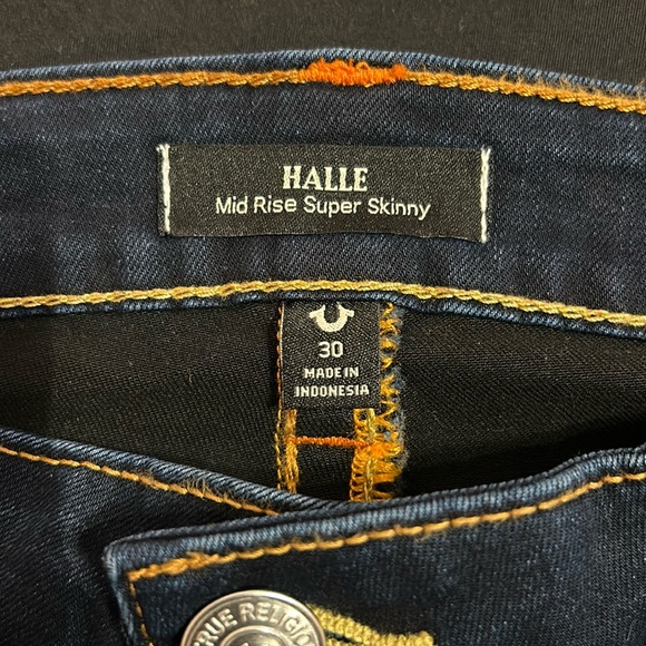 True Religion Women’s size 30 - Picture 3 of 4